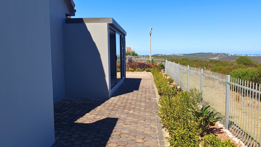 2 Bedroom Property for Sale in Dana Bay Western Cape